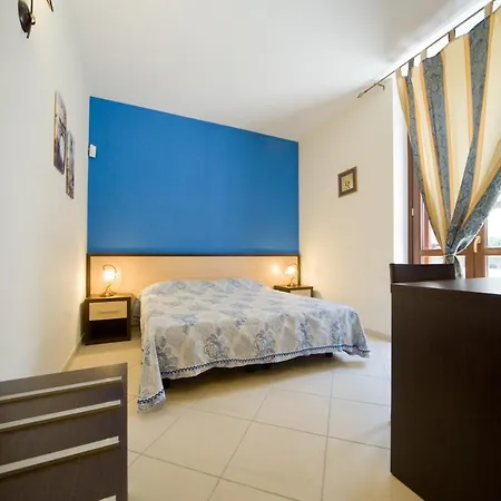 Quattro Ducati Guest house *